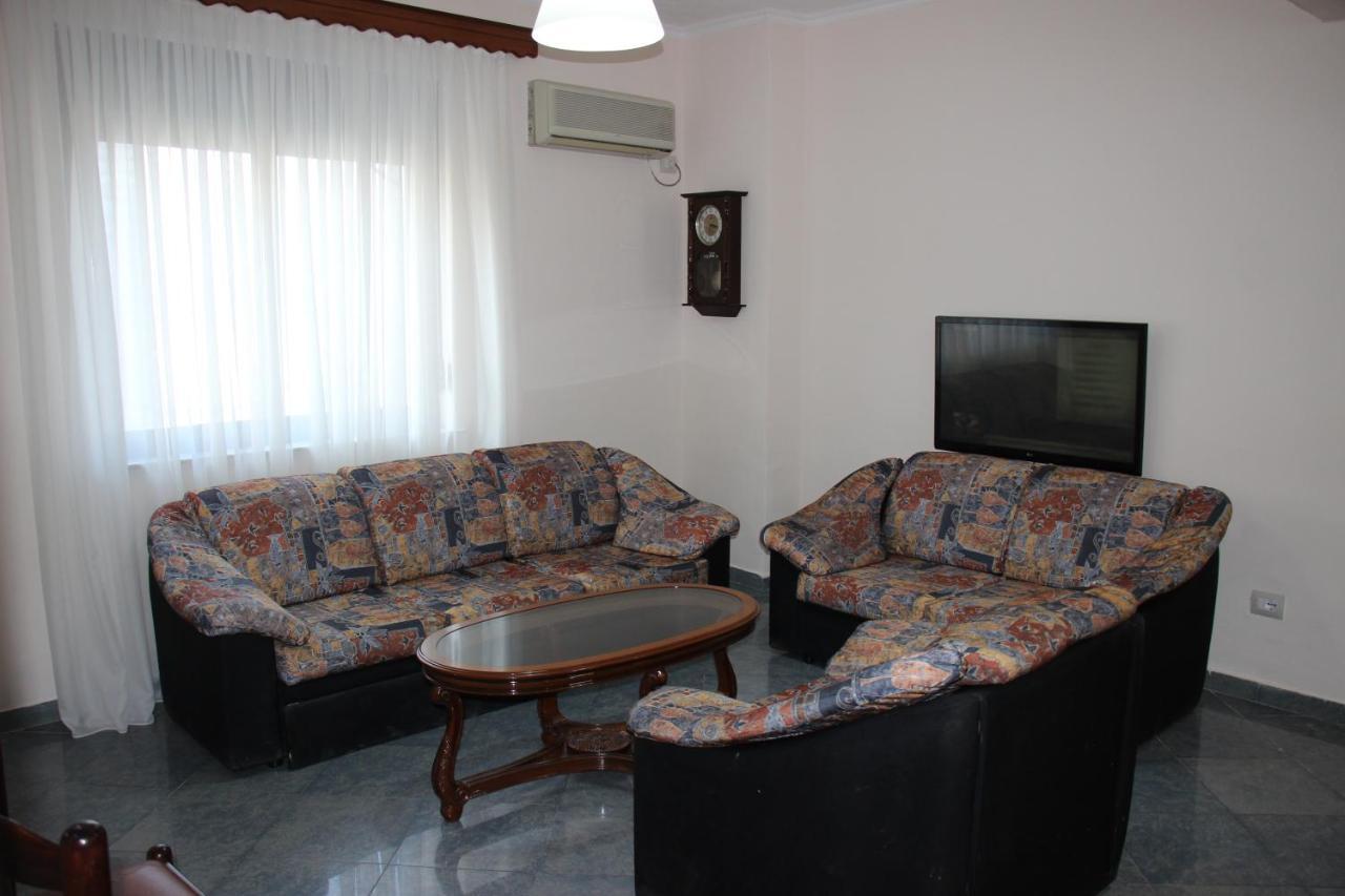 Ballo Apartments Гірокастра Екстер'єр фото